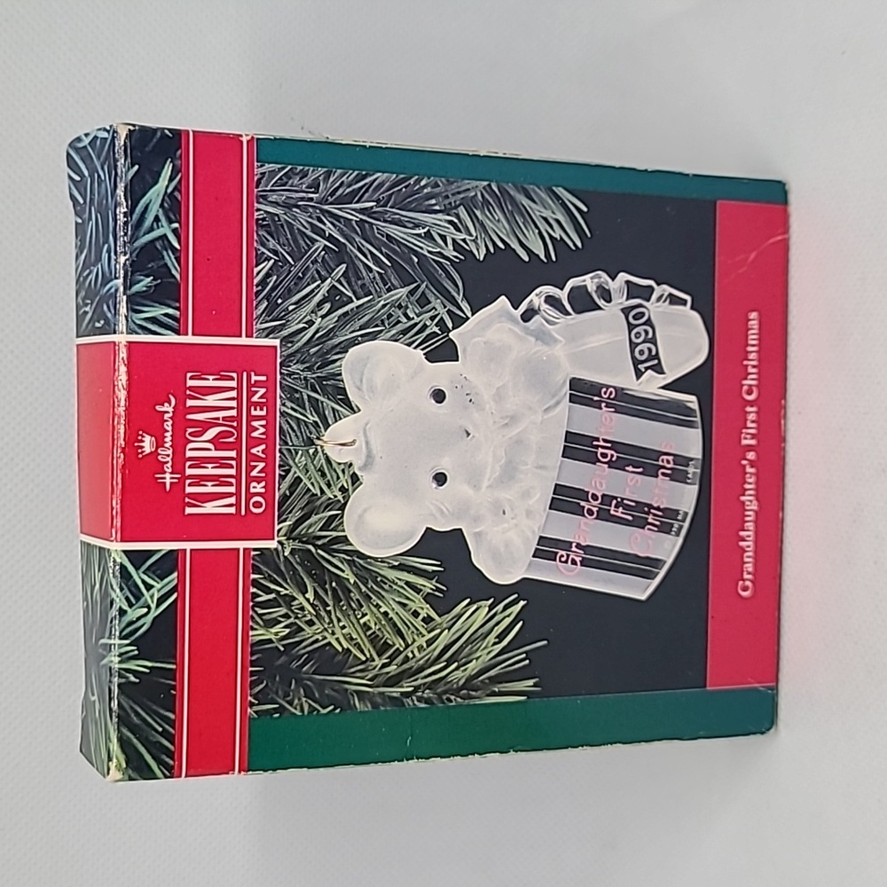 Hallmark Keepsake Ornament 1990 granddaughter's first Christmas